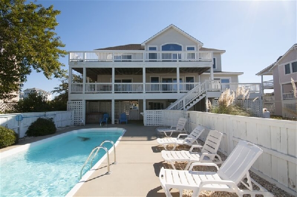 View of the house from the back of the pool